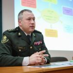 «Вільні стосунки» за ціною нерухомості під Києвом: як експосадовець НГУ Сергій Гриценко намагався приховати 28 мільйонів гривень.