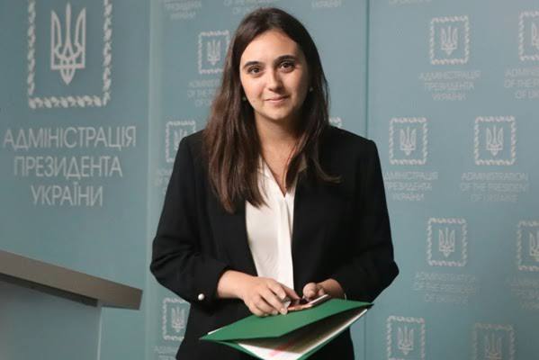 Санкції проти Мендель: від «головного голосу Банкової» до звинувачень у роботі на ворожий нарратив.